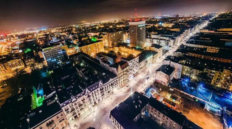 Panorama Łodzi nocą